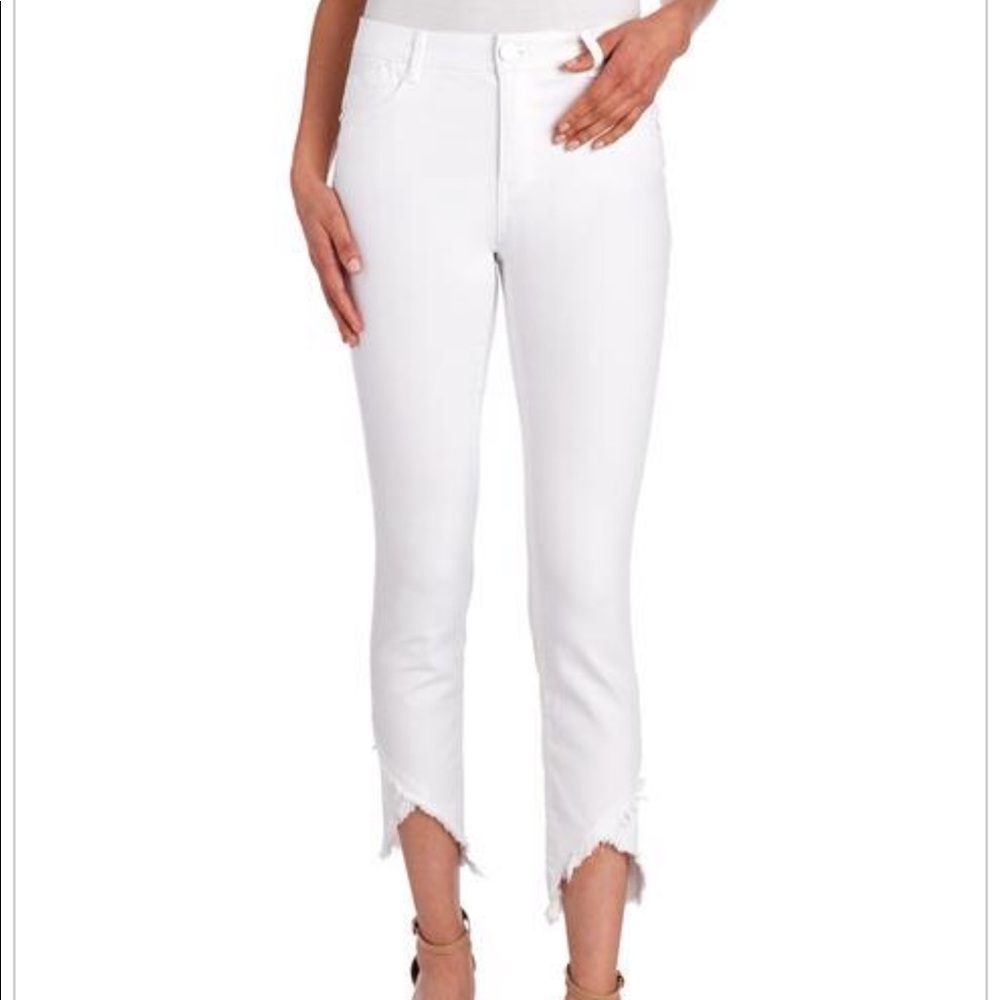 Democracy Ab Tech White Jeans Sz 6 NWT